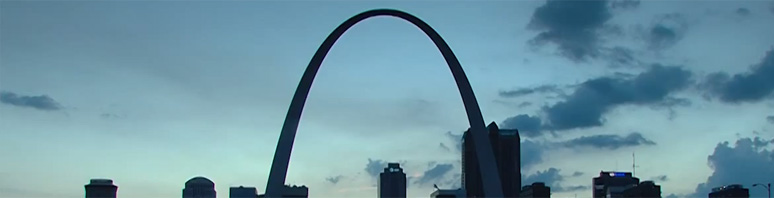 St. Louis (Gateway Arch at Dusk)